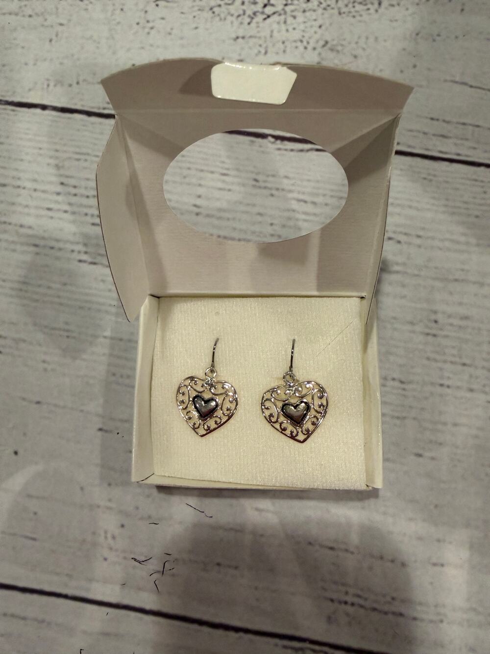 Designs Center Heart Dangling Earrings New in Box